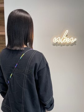 ウブ(ubu) ミディアムストレート