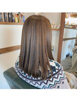 アイノベル(‘Inovel’)&nbsp;カット＋カラー＋oggiotto（ミドルコース12step)