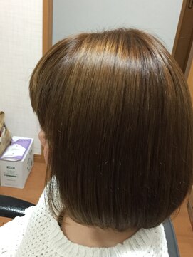 ヘアーラボ横田 爽や&スッキリのサラサストレートミディアムスタイル