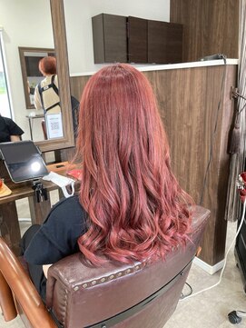 ミミックヘアー(MiMic hair) サーモンピンク、ハイトーンのベースを生かしてつくりました!