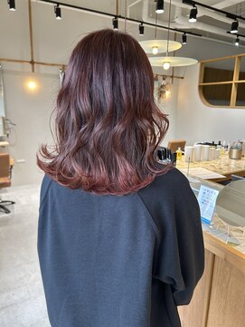 リコ(RICO) ボルドー裾カラー