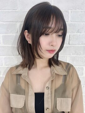 リコバイアフロート(riko by afloat) レイヤーカット/ヘアセット/縮毛矯正/韓国[stylist竹田]