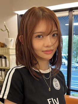 エルトレス(el tres)の写真/【三宮駅徒歩5分】顔周りの似合わせカットが得意◎伸ばしかけのヘアにも最適なスタイルをご提案します♪