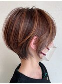 丸みショートボブ顔周りカットくびれショートワンレン前髪カット