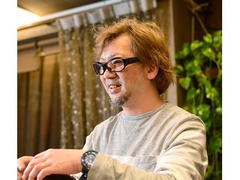 ANT hair +　【アント ヘアー プラス】鶴見店の写真/【鶴見駅7分】マンツーマンで、一人ひとりと向き合い理想を叶えます♪白髪染めもお洒落に楽しみましょう。