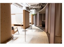 サロンド ノワ 本通(salon de Noix)の雰囲気（半個室のシェアサロン空間）