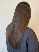 美々百花 ザスパ(美々百花 theSPA)&nbsp;髪質改善 ブラウンベージュ ストレート 艶髪 透明感カラー