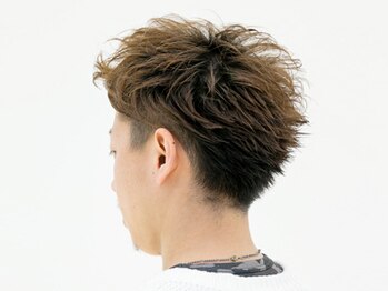 ヘア フラッグ 西葛西店(hair flag)の写真/【当日予約OK】駅近だから仕事終わりに通いやすい◎ビジネスシーンに合わせ再現性抜群のスタイルを提案！