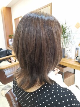 ビューティーサロンジェイ(Beauty Salon J) ノンジアミン外ハネスタイル｜安城｜美容室｜住吉町