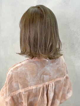 アイティー バイ アルバム 浦和店(IT by ALBUM) シアベージュ_メルティカラーくびれヘアビタミンカラー_ba365471