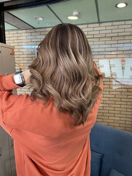 ラフ(LAFF) #黒髪#ボブルフ#ネビージュ#小顔#ワンレン