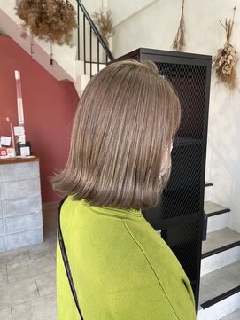 ノア(noa.) ミルクティーベージュ♪