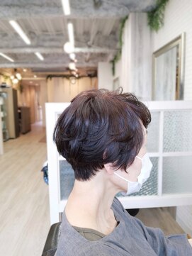 プレジール (Plaisir) くせ毛さんにおすすめ　小顔×ショートヘア　ミセス　40代50代60