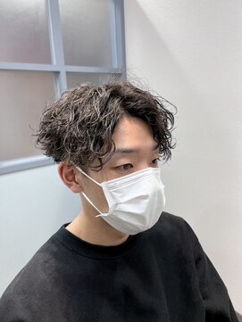 カリーナ(carina) 波巻きスパイラルパーマ