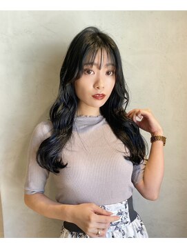 アン(Un) 【波巻き】【ウェーブ巻き】【グレーブラック】【似合わせ巻き】