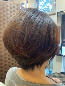 ナゴミ(NAGOMI) ショートボブ