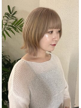ヘアーズルネッタアベノ(HAIR'S Lunetta abeno) ホワイトベージュのレイヤーボブ【HAIR'S Lunetta 井上】