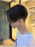 センターパート ストレートパーマ 刈り上げショート