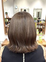 シルフィ(sylph) オリーブグレージュ_ミディアムボブ