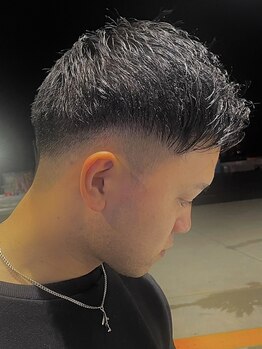 ナシーム 久留米(Naseem)の写真/【福岡/久留米】癒しの贅沢ケア★男性1番人気の"カット+ヘッドスパ+眉カット"オススメコース！