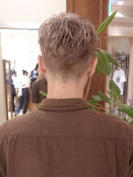 ビュートリアム265(BEAUTRIUM 265) 大人のメンズハイトーンヘア メンズブリーチ 銀座