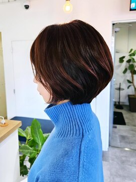 エイス 梅田 中津(Ace) ショートレイヤー　ピンクブラウンカラー