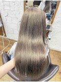 グレージュ