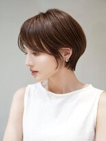 ソワネ 表参道(soigne)&nbsp;青山白髪ぼかしハイライトウルフショートヘアッシュベージュ40代