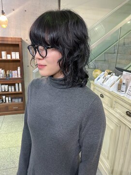 ヘアーデザイン アルエ(HAIR×design ARUE) ウルフ黒髪パーマ