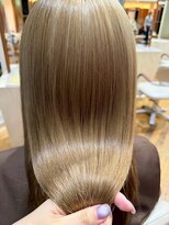 イーストハムヘッドショップ(EAST HAM head shop) ブリーチカラー/ミルクティーベージュ/ストレートロング