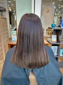 ムーア(MUA) ☆オリーブベージュ