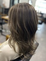 ウェイビー 桜木町店(WAVY)&nbsp;白髪ぼかしハイライトカラー