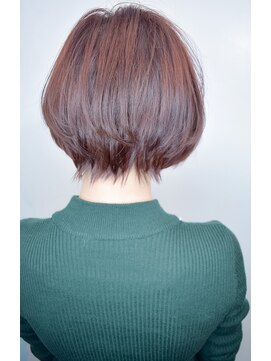 モリオ フロム ロンドン 鶴瀬店 【morio鶴瀬】骨格矯正 ぜっぺき解消ひし形ショートボブ