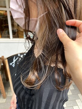 アンテシニヨン(Un the Shiniyon) 透明感☆グレージュインナーカラー