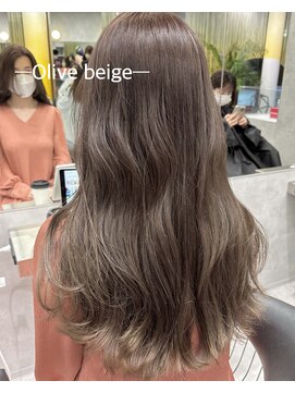 シティ(CITY) 『オリーブベージュ×髪質改善トリートメント』　CHICA