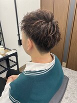 アイビー(ivy)&nbsp;刈り上げスパイキーメッシュショートヘア20代30代40代