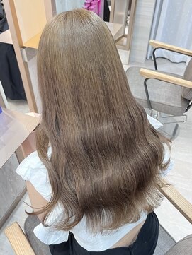 ラビス 池袋(Lovis) ワンレン/ネビージュ/小顔[エクステ/インナーカラー/韓国/池袋]