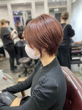 カルフール ロハス 草加東口店(Carrefour LOHAS) ケアブリーチ・小顔ショート・ダブルカラー・髪質改善・韓国風