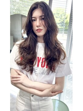 クプラ(Qpula) 【qpula 城慎太郎】パーマ風ウェーブレイヤー＋チョコブラウン