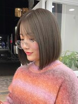 ニトバイアンキシム(nit by ahnkism) 切りっぱなし前下がり韓国ボブ