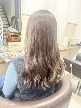 コアフィールフィス(COIFFURE fils) 《見附 今町》