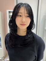 リー 梅田(Lee) 透け感ブラック×ハッシュカット