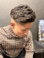 バーバークラシックス(BARBER CLASSICS)&nbsp;極道パーマ/スキンフェード/ツーブロック/イカつい髪型/新潟市
