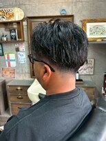 アールズ ヘア(R's hair) MEN’S HAIR/サーフカール/刈り上げセンターパート/印西