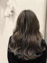 アリア トータルビューティー(Aria total beauty) 外国人風グラデーションカラー