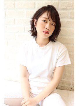 オルゴ(orgo) 大人カジュアルな外ハネショートボブ