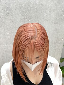 レア(Le’a) 【Le'a】サーモンピンク☆前下がりボブ