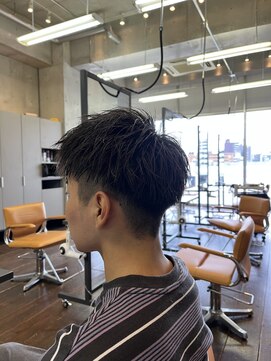 スピンオフシフト(SPIN-OFF SHIFT) 爽やかアップバング