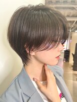 30代40代50代耳かけショート前髪なしハンサムショートカット