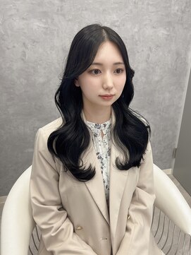 ヴェイナゴヤ(VEYY. nagoya) レイヤーカット/韓国ヘア/ブルーブラック/暗髪/ブリーチなし